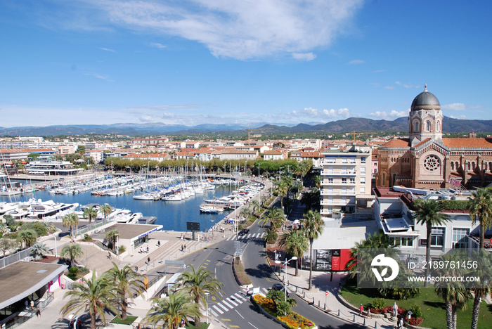 Vues aériennes depuis la grande roue du port de Saint-Raphaël