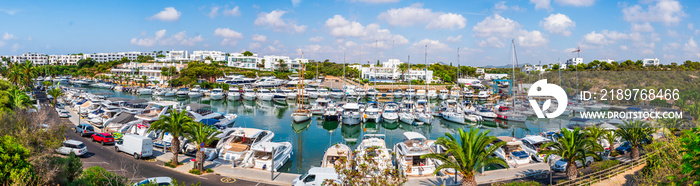 Port of Cala dOr with ships