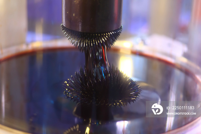 Ferromagnetic fluid magnetized by a neodymium magnet