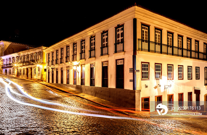 Casarão antigo da praça Tiradentes na cidade de Ouro Preto,MG.