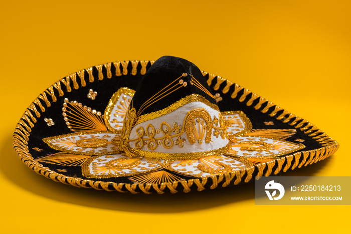 一款喜庆的墨西哥黑色mariachi宽边帽