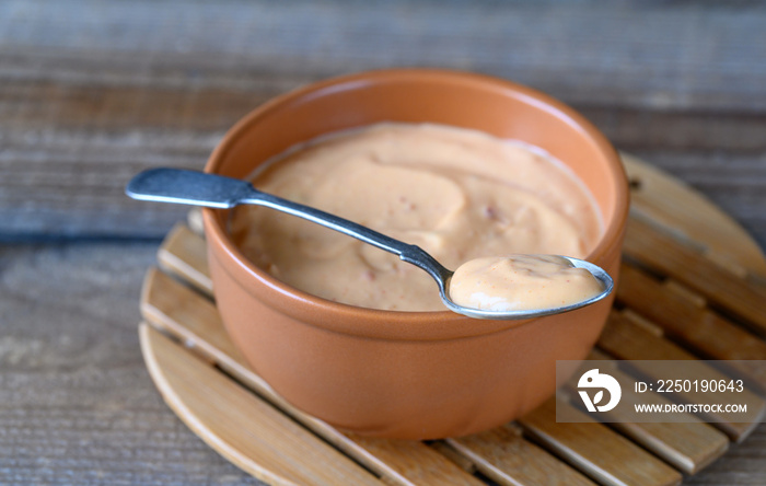 Bowl of Thousand Island dressing