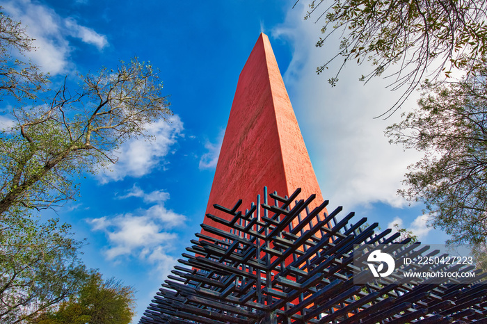 Monterrey, Macroplaza, Landmark Tower of Commerce Monument (Faro Del Comercio)