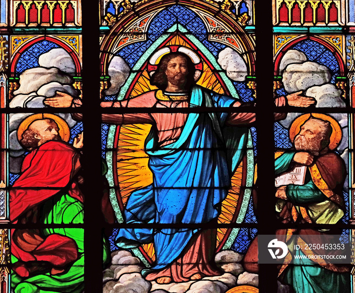 耶稣的变形，巴黎圣尤金-圣塞西莉亚教堂的彩色玻璃窗，F