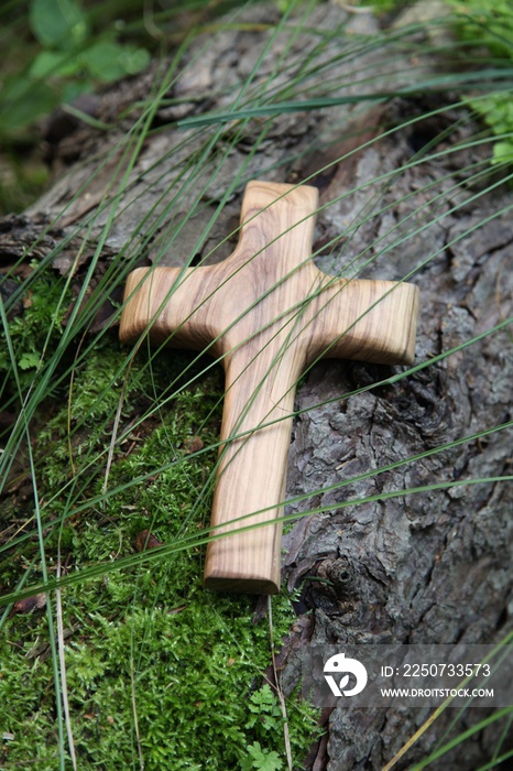 Holzkreuz