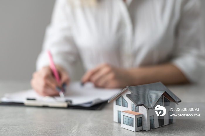 房地产房屋检查和评估。财产保险