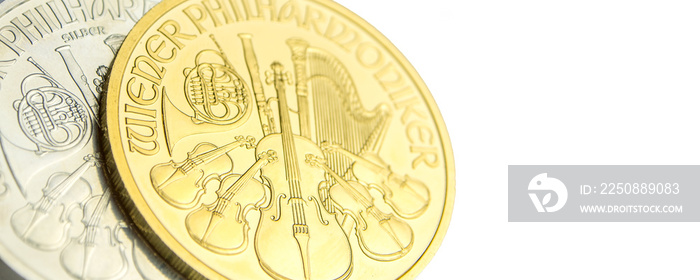银色和金色奥地利爱乐乐团白底一盎司硬币