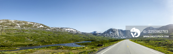 Straße in Skandinavien