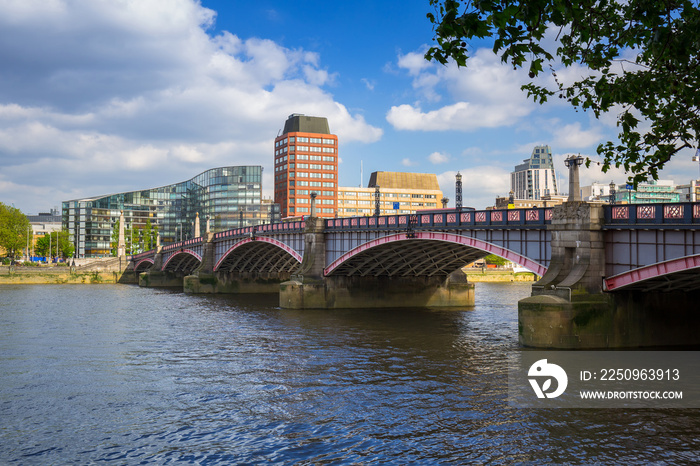 Lambeth bridge at Thames river in London, UK