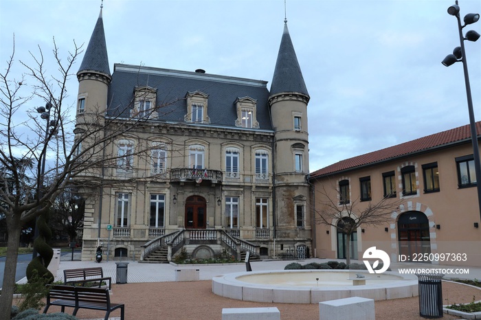 Mairie de la commune de Bourgoin Jallieu - Département de lIsère - Région Rhône Alpes - France - Vu