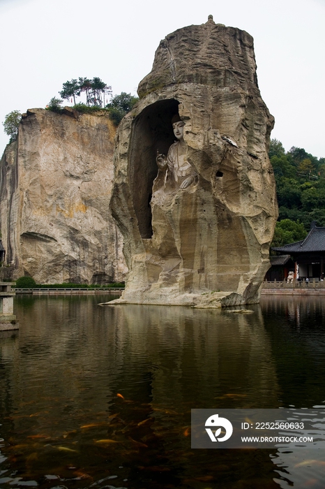 浙江绍兴鲁镇柯岩鉴湖