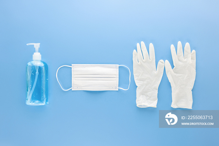 新冠肺炎疫情期间防止感染的医用口罩、手套和酒精凝胶洗手液