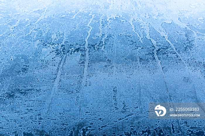 Frost auf einer Oberfläche, Eiskristalle