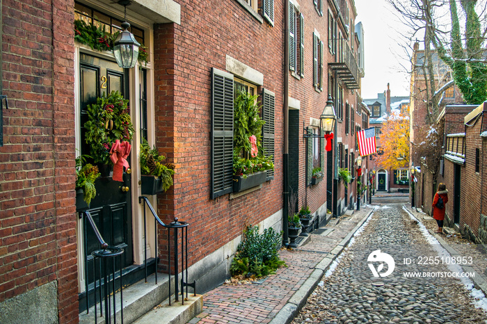 Acorn Street at Christmas Time: Classic  All-American  New England Cobblestone Street, Brick Buildings, and American Flag in Historic Beacon Hill Neighborhood (Winter) - Boston, Massachusetts, USA