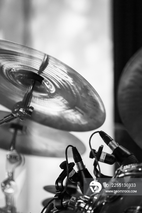 Cymbals as a part of drum set