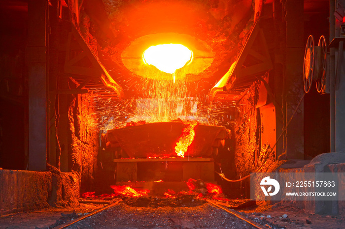 converter dumping steel slag in iron and steel co., China