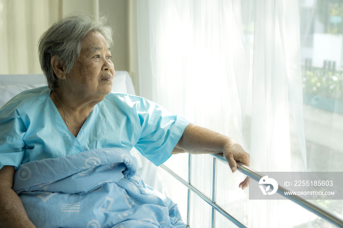 Lonely Elderly patients in hospital bed patients want to go home - medical and healthcare concept