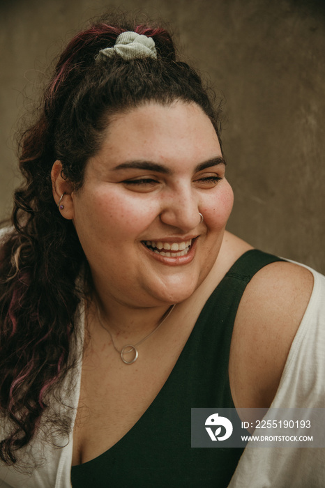 closeup of plus size jewish woman smiling