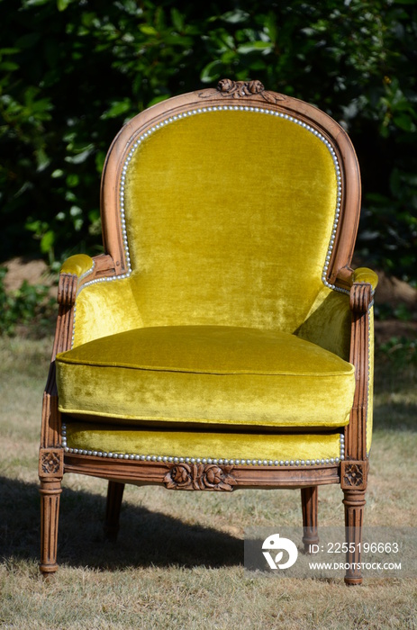 fauteuil tapissierLouis XVI