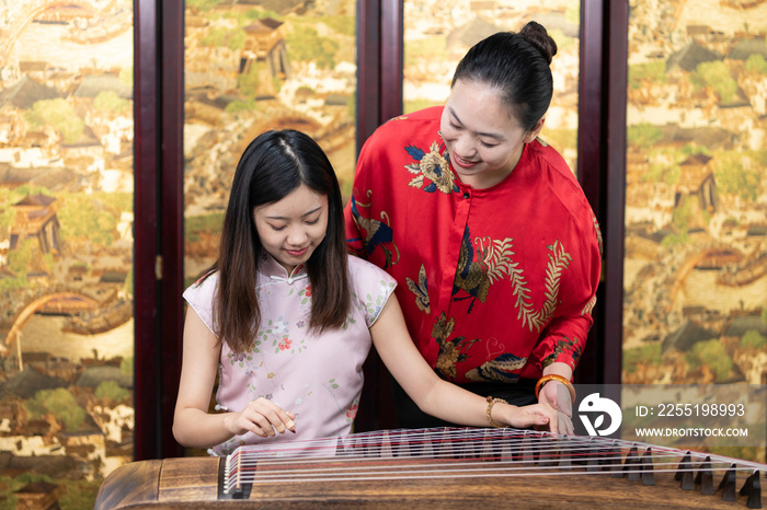 Learn guzheng playing