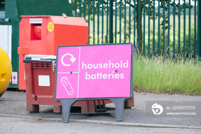 Recycle bin for household batteries to save pollution