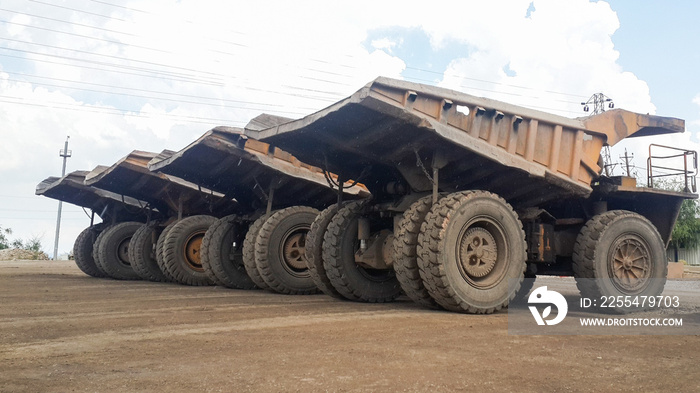 Heavy Equipment Dump Truck