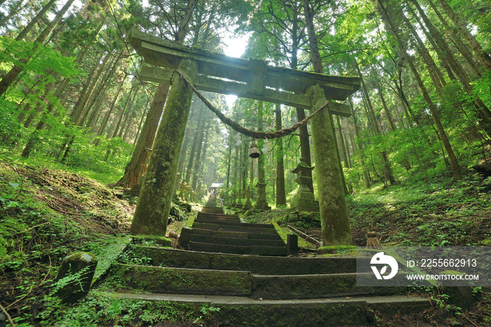 上色見熊野座神社