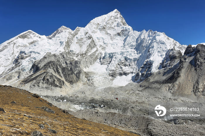 Everest & Nuptse from Kalapattar, 5545m