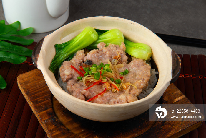 claypot pork rice ,chinese foods