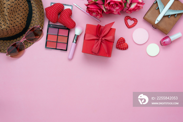 Table top view aerial image of decoration valentines day background concept.Flat lay essential item