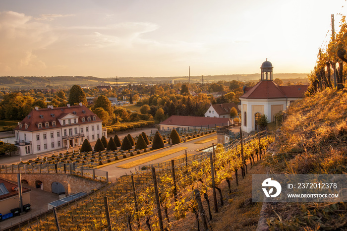 Schloss und Weingut Wackerbarth城堡