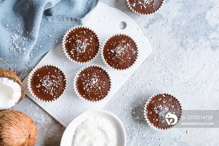 Suhajdy – chocolate dessert with coconut filling in paper cups