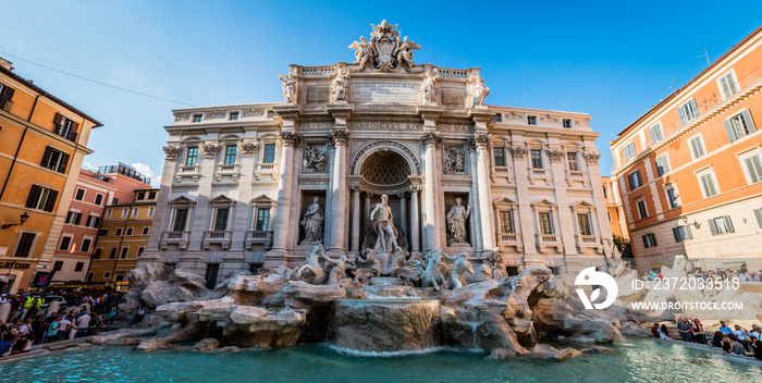 La fontaine de Trevi à Rome