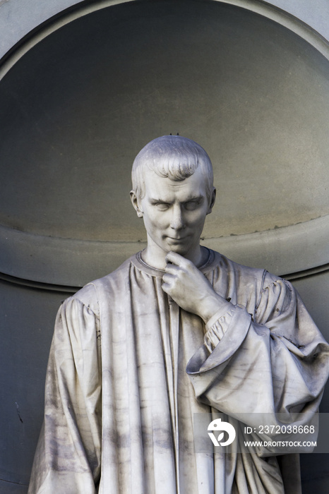 Niccolo Machiavelli statue in Florence