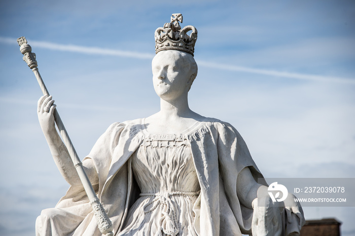 Kensington Palace Sculpture