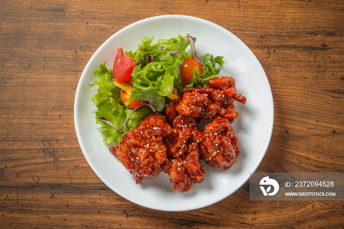 ヤンニョムチキン Korean spicy chicken  (Yangnyeom Chicken)