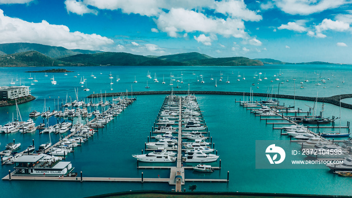 Airlie Beach & Whitsundays