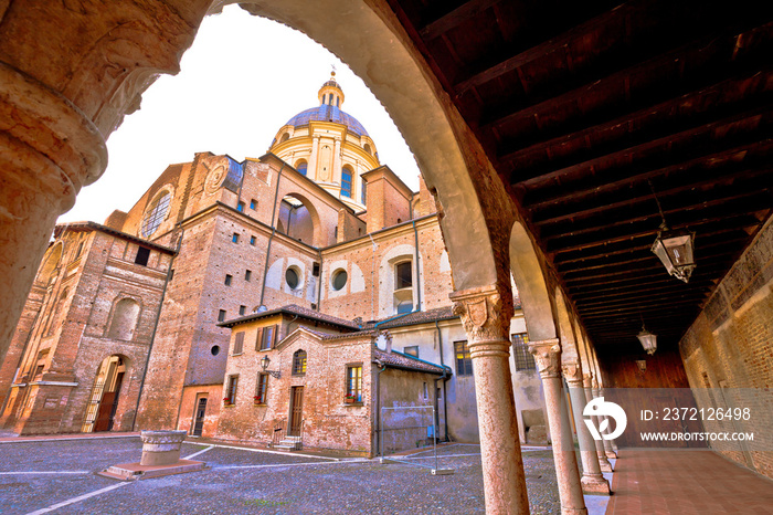 Mantova city cathedral and arches view