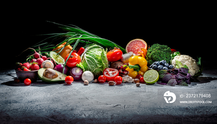 新鲜水果和蔬菜的种类。健康食品的概念
