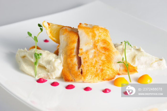 Fried pikeperch with celery puree