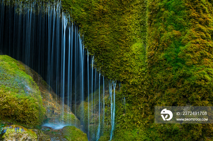 三米尔斯瀑布，Vulkaneifel自然公园和地质公园，艾菲尔地区西部艾菲尔地区，G
