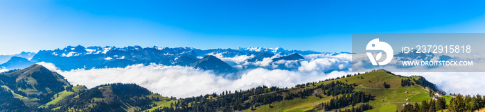 在Rigi的阿尔卑斯山全景