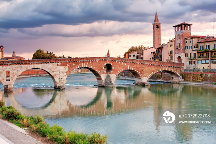 Ponte pietra Verona