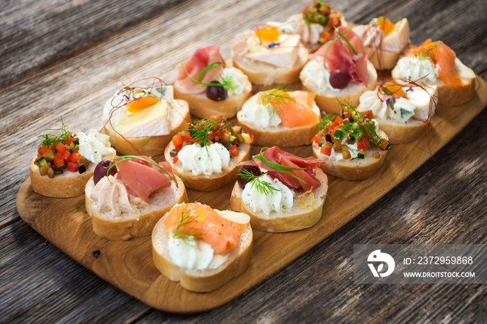 Canapes