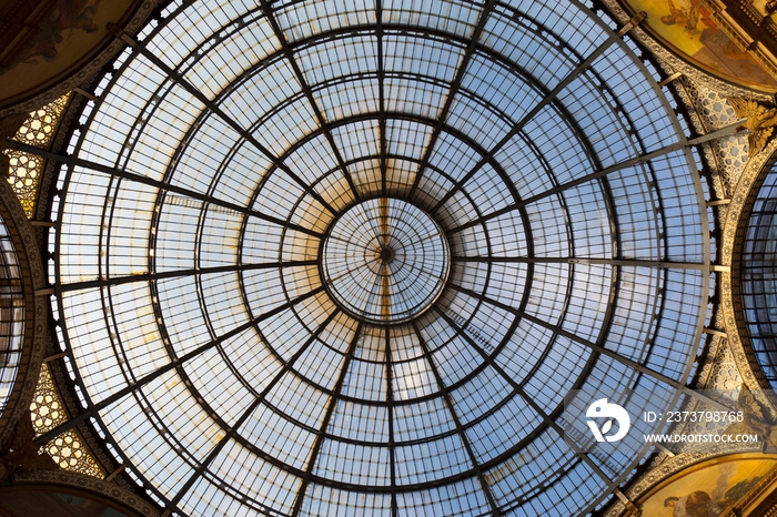 意大利米兰维多利亚二世拱廊(Galleria Vittorio Emanuele II)