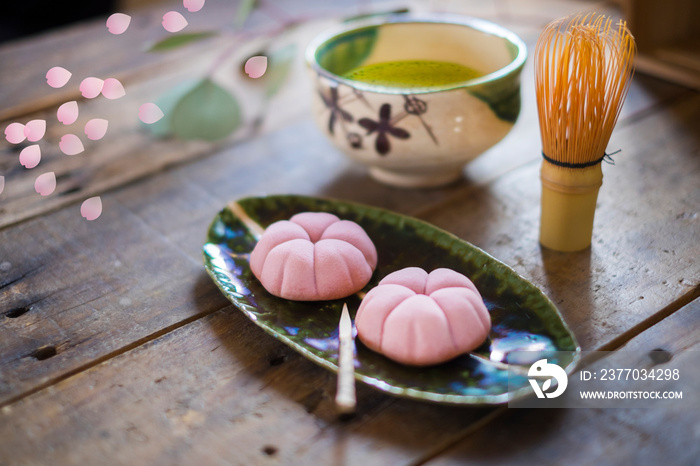 桜の和菓子_織部のお皿