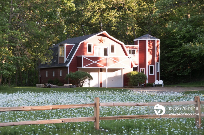 Barn in Sunshine