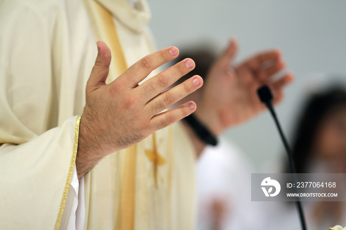 many of a priest during mass