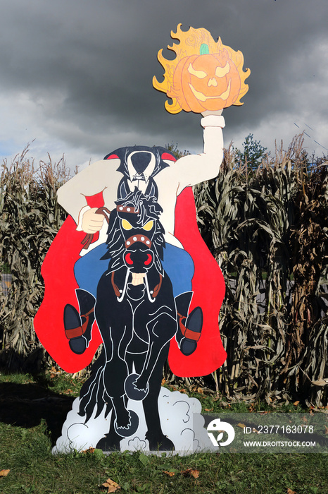 headless horseman Halloween decoration