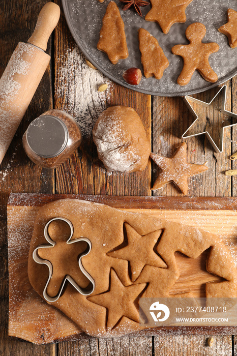 cooking gingerbread cookie with spices